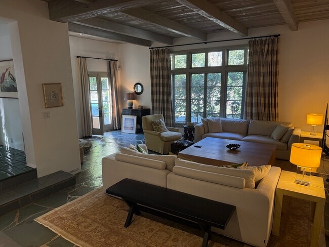 Building Photo - 1741 Coldwater Canyon Dr