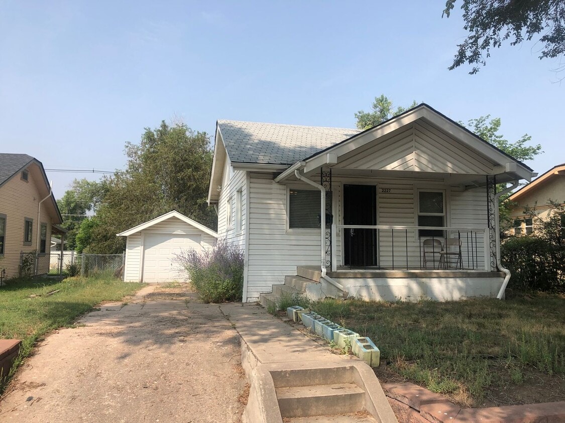 Photo - 2227 S Williams St