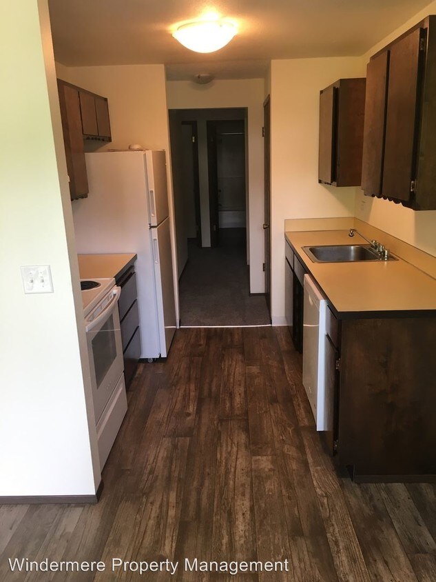 Foto principal - 2102 Harris Ave