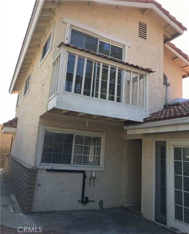 Foto del edificio - 18528 San Gabriel Ave