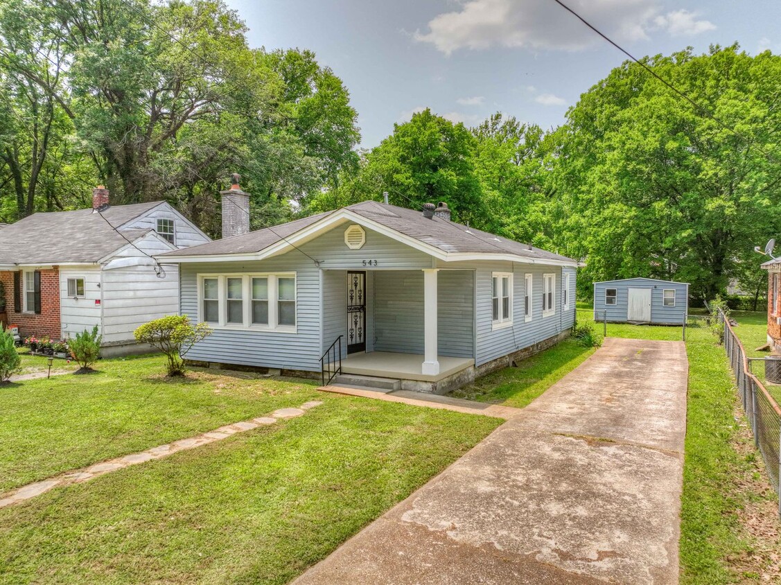 Primary Photo - Newer renovation with master bath!