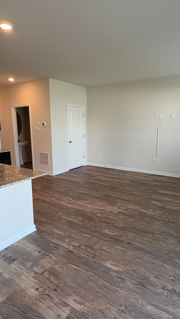 Building Photo - Townhome in Locust Run Community