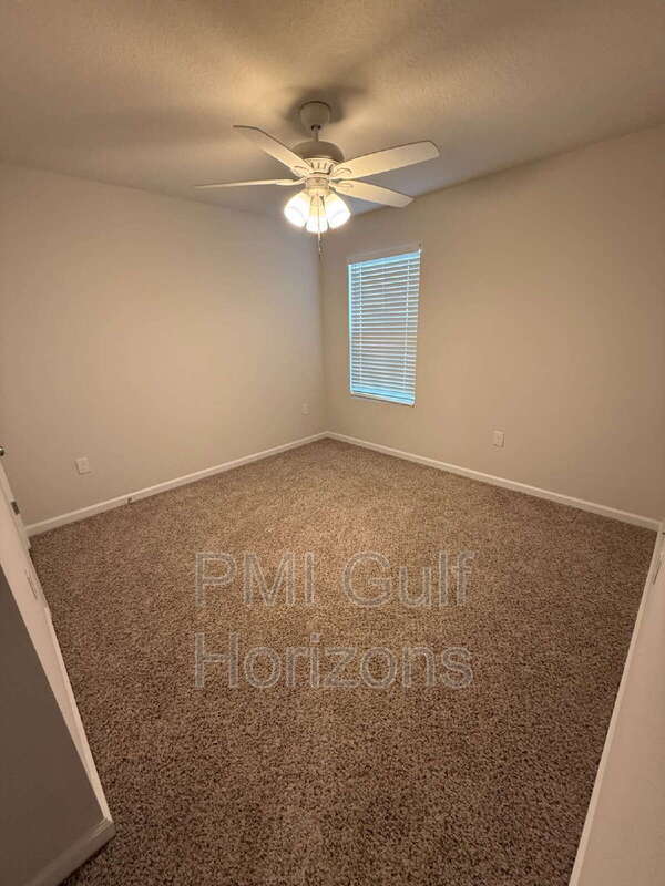 Building Photo - 1045 Lovebird Ct