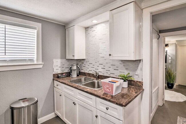Cookware, plates, glasses, utensils included - 5205 Avenue R 1/2