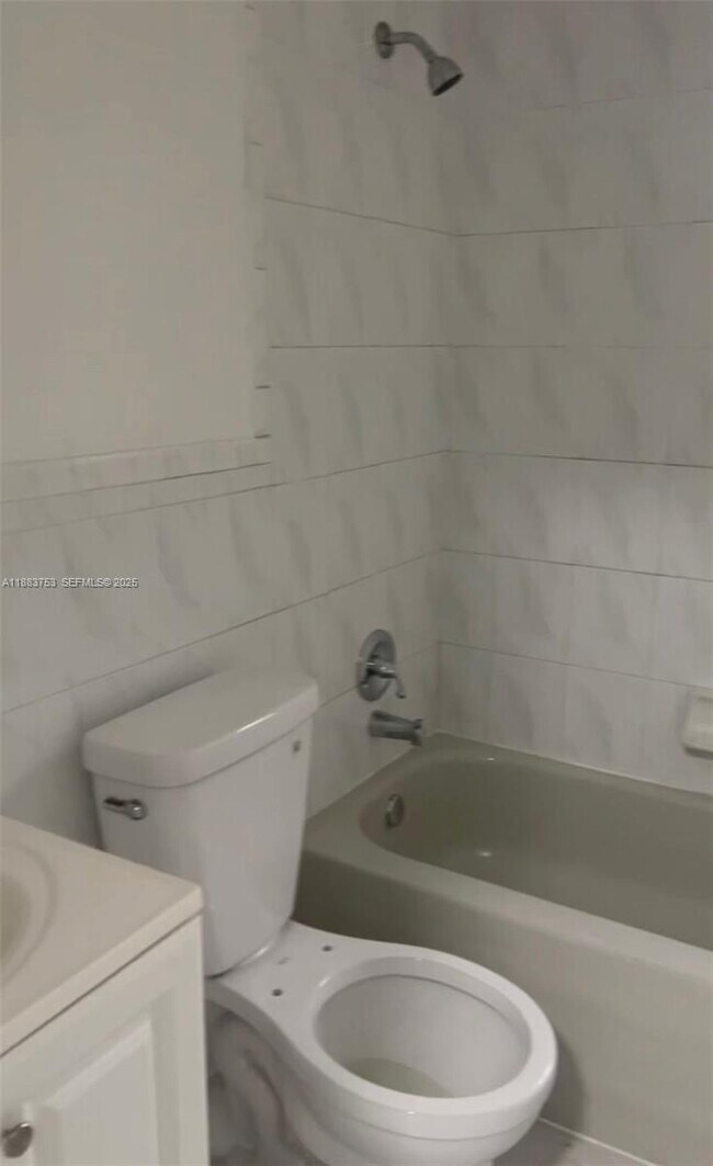 Foto del edificio - 1772 NW 34th Ave