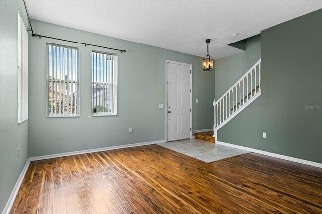 Photo - 305 Roseling Crossing House