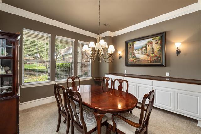 Foto del edificio - 2301 Brookcrest Ln