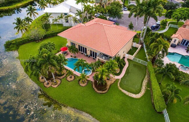 Foto del edificio - 1333 SW 175th Way