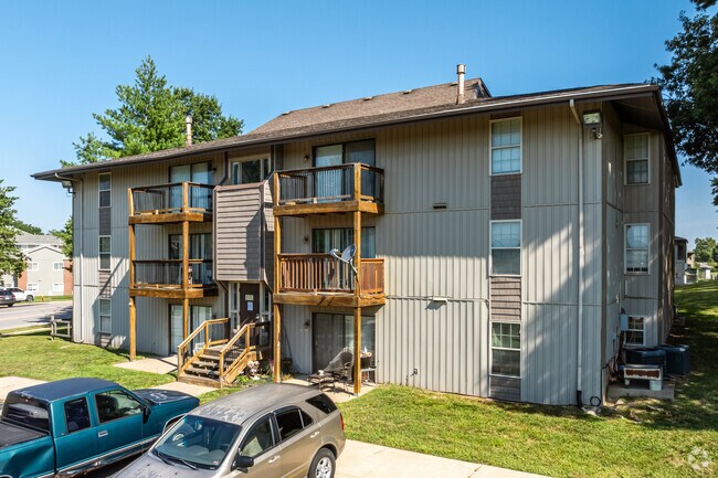 Apartamentos Meadowbrook - Arrow Apartments