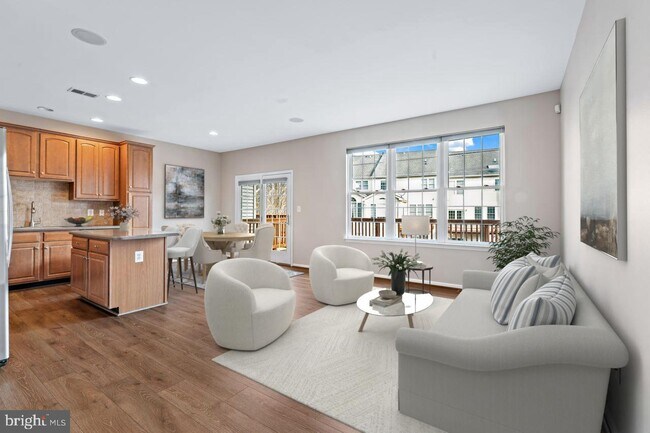 Building Photo - 202 Grassy Ridge Terrace