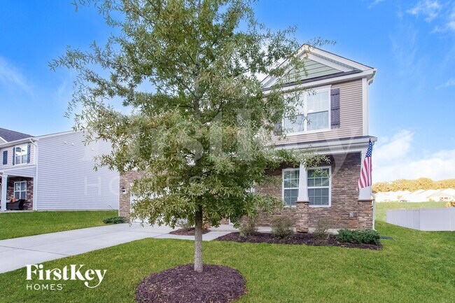 Building Photo - 711 Saddlebred Ln