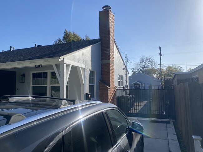 Building Photo - 6318 Ben Ave