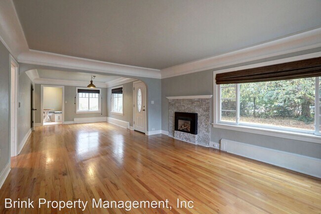 Building Photo - 4 br, 2 bath House - 18260 42nd Ave S