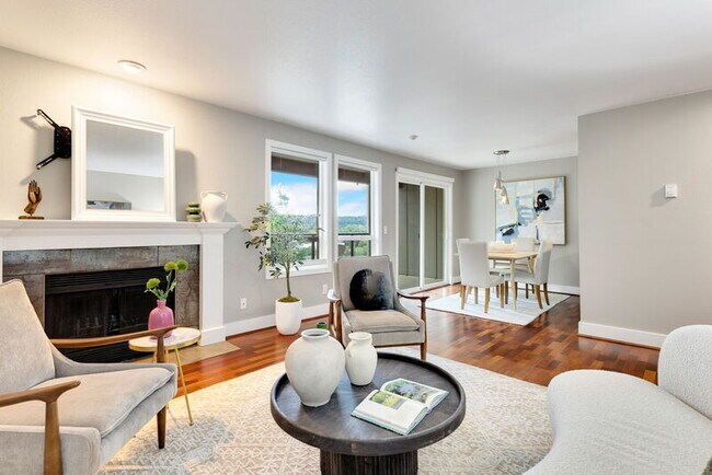 Foto del edificio - 8980 Redmond - Woodinville Rd NE