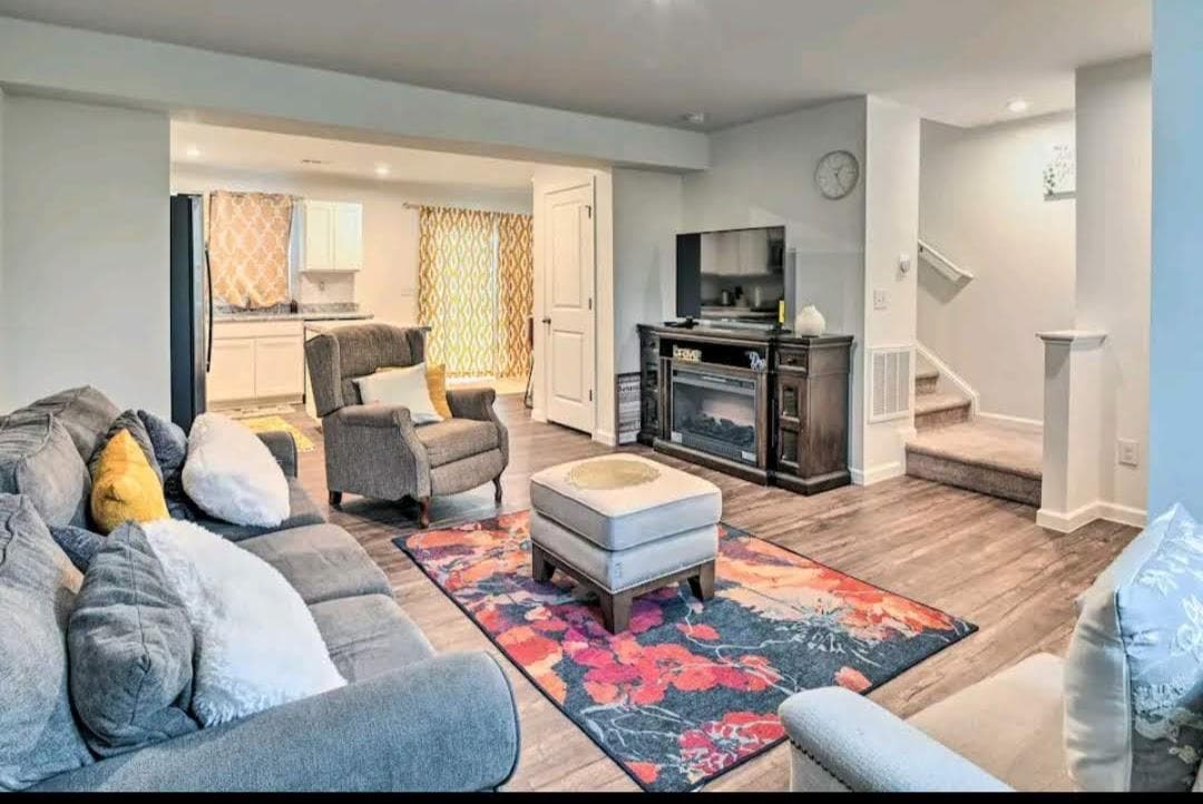 Primary Photo - 1261 Havenbrook Dr