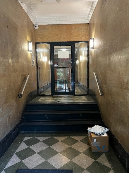 Building Photo - 270 Harrison Ave