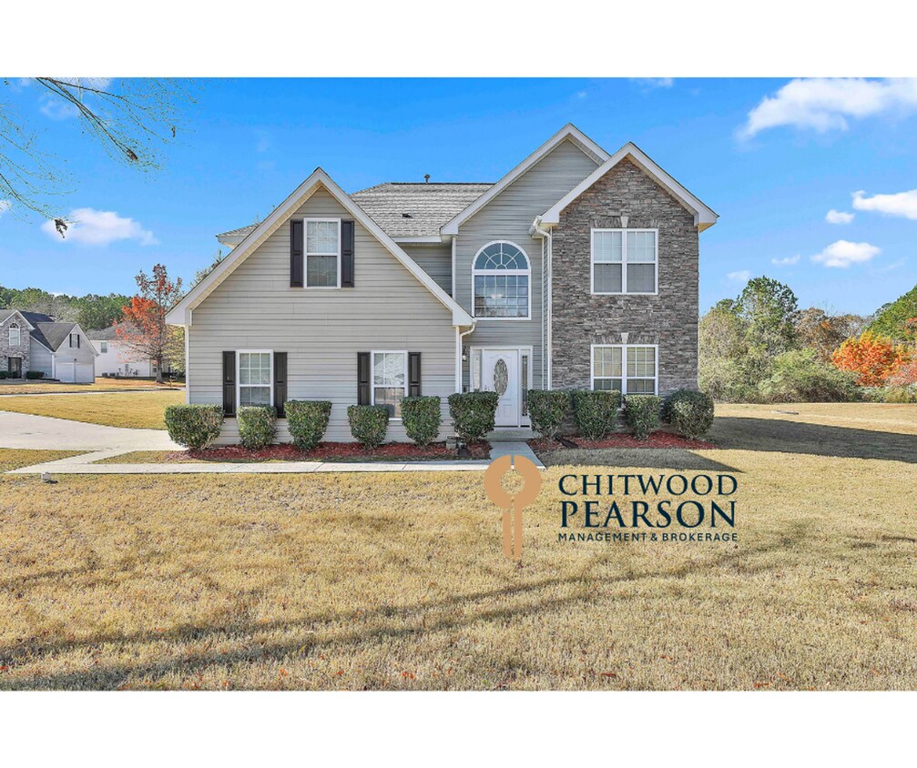 Foto principal - 4BR Fairburn Rental in Quiet Community. La...