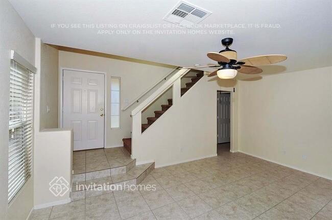 Building Photo - 7544 Slipstream St