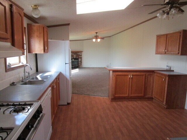 Foto del edificio - 1715 Cedar St NE