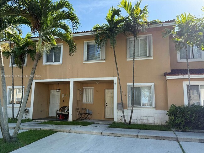 Foto del edificio - 17432 SW 140th Ct
