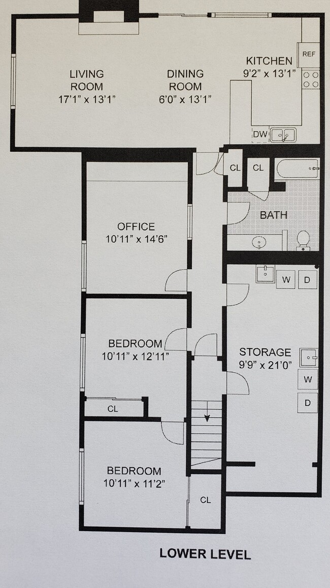 Building Photo - 1895 Rosebery Av