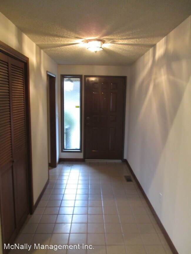 Building Photo - 3 br, 1.5 bath House - 12209 McCormick Dr. NW