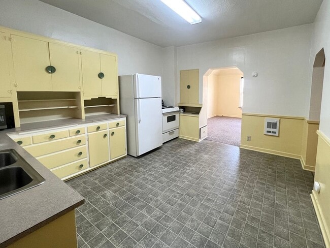 Foto del edificio - 416 N Pine St