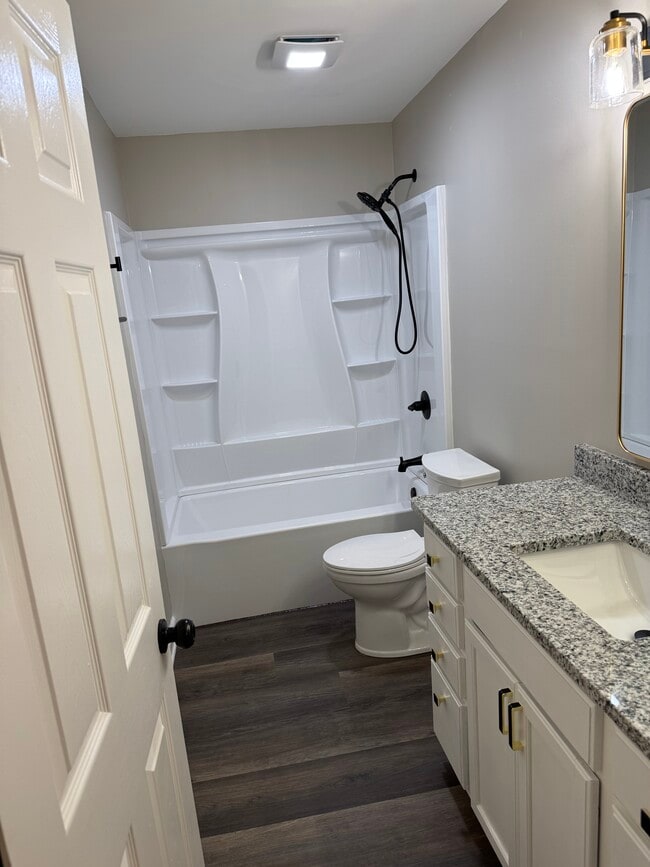 Photo - 7204 S Northshore Dr Apartment