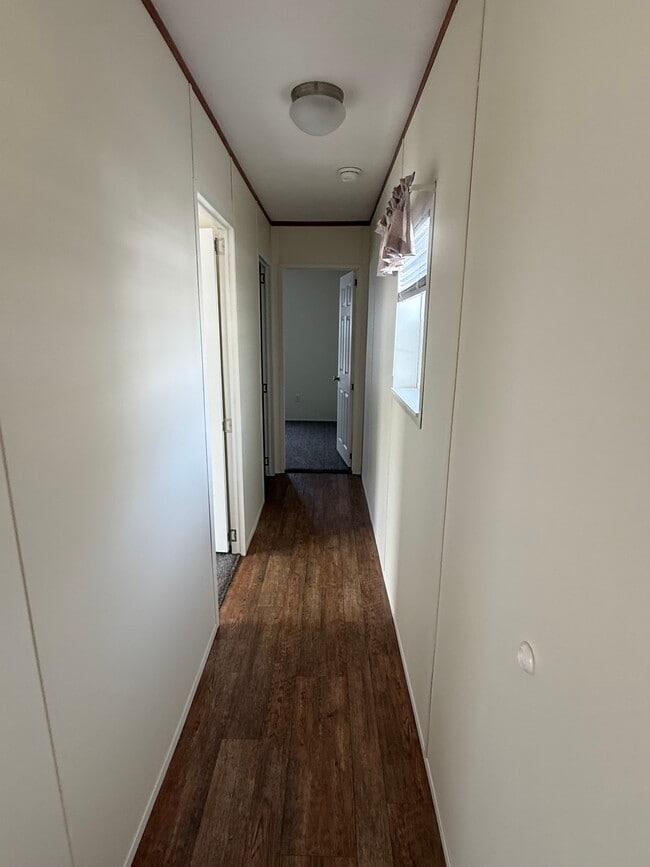 Foto del edificio - 28 Horner Dr