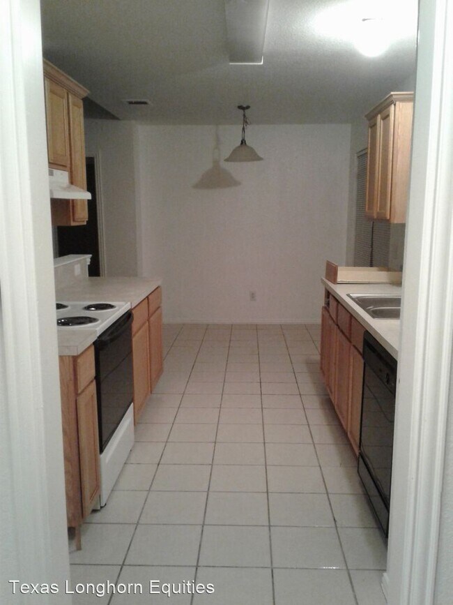 Building Photo - 3 br, 2 bath House - 3020 James