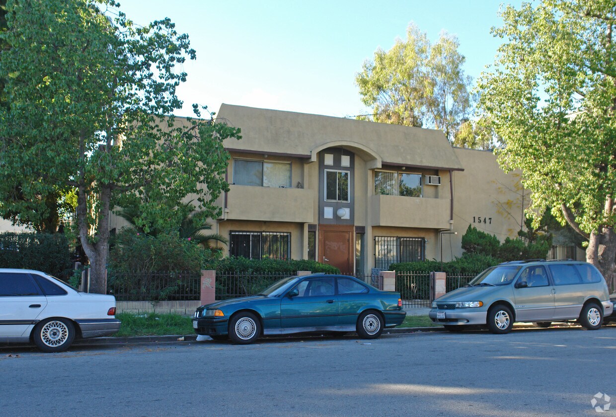 Primary Photo - 1547 S Saint Andrews Pl
