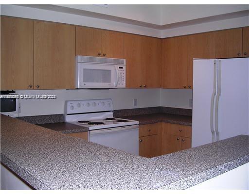 Foto del edificio - 8070 N Nob Hill Rd