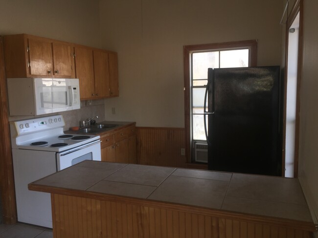 Building Photo - 174 Golden Meadow Dr