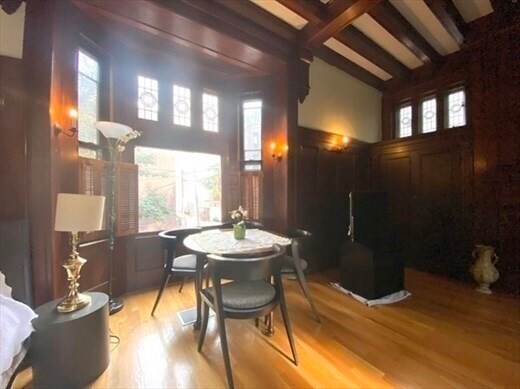 Building Photo - 378 Marlborough St