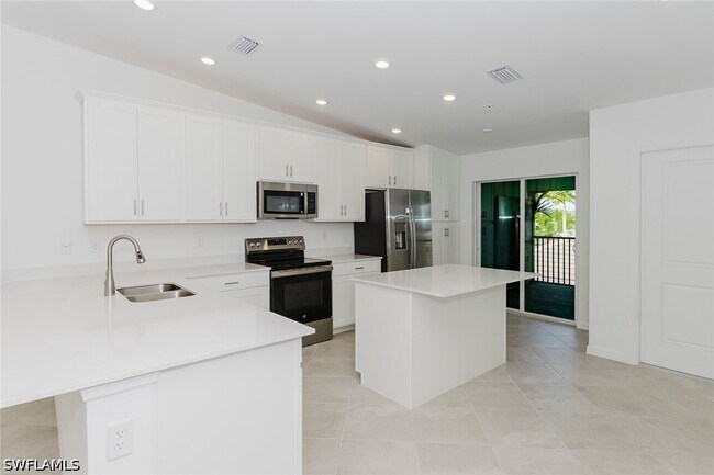 Foto del edificio - 5410 Double Eagle Cir