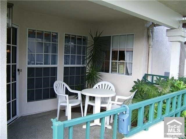 Foto del edificio - 24505 Mozer Dr