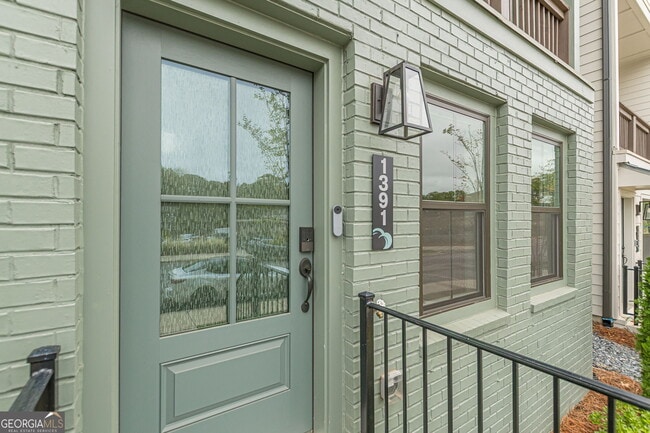 Building Photo - 1391 Cozy Ct. SE