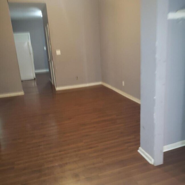 Foto del edificio - 932 N Stricker St