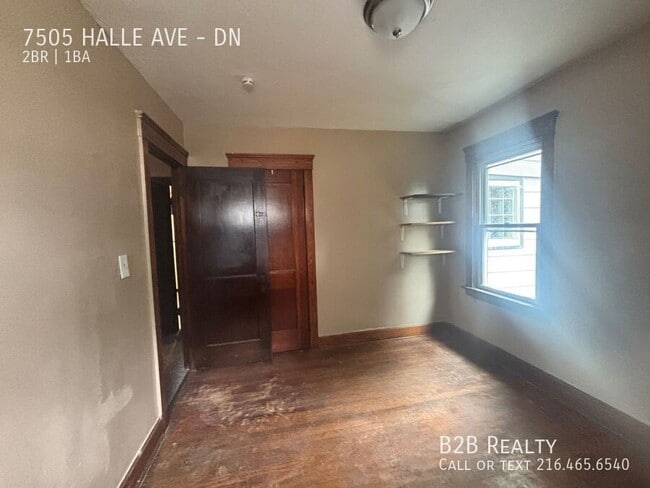 Building Photo - 7505 Halle Ave