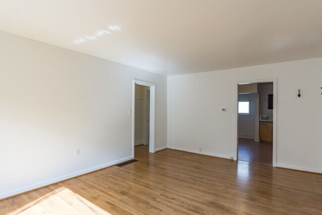 Foto del edificio - 2Bd/1Ba Seattle House