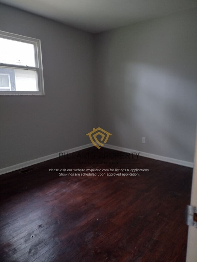 Building Photo - Newly Renovated 3-Bedroom Home on Lasalle ...