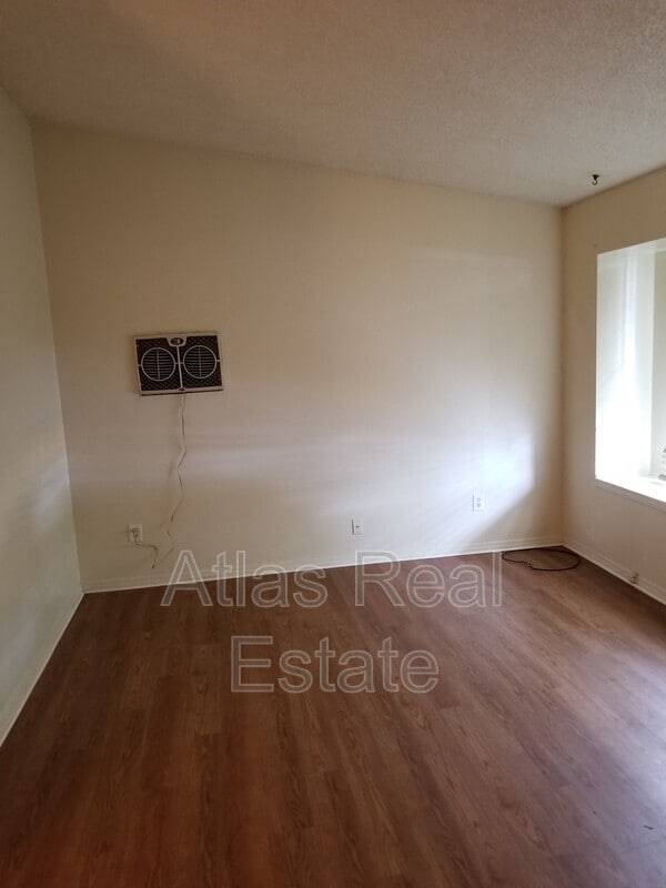 Building Photo - 4317 Dearborn St