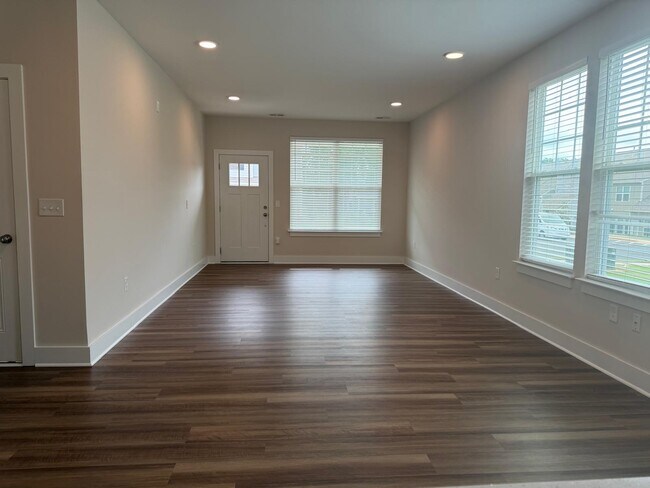 Foto del edificio - 836 Pryor St