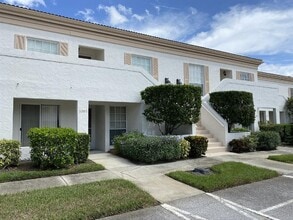 Building Photo - 5205 Wedgewood Ln