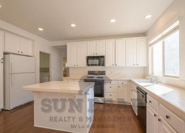 Foto del edificio - Beautiful Home in S. Reno!  (Rolling Hills) - Dog Friendly!!!