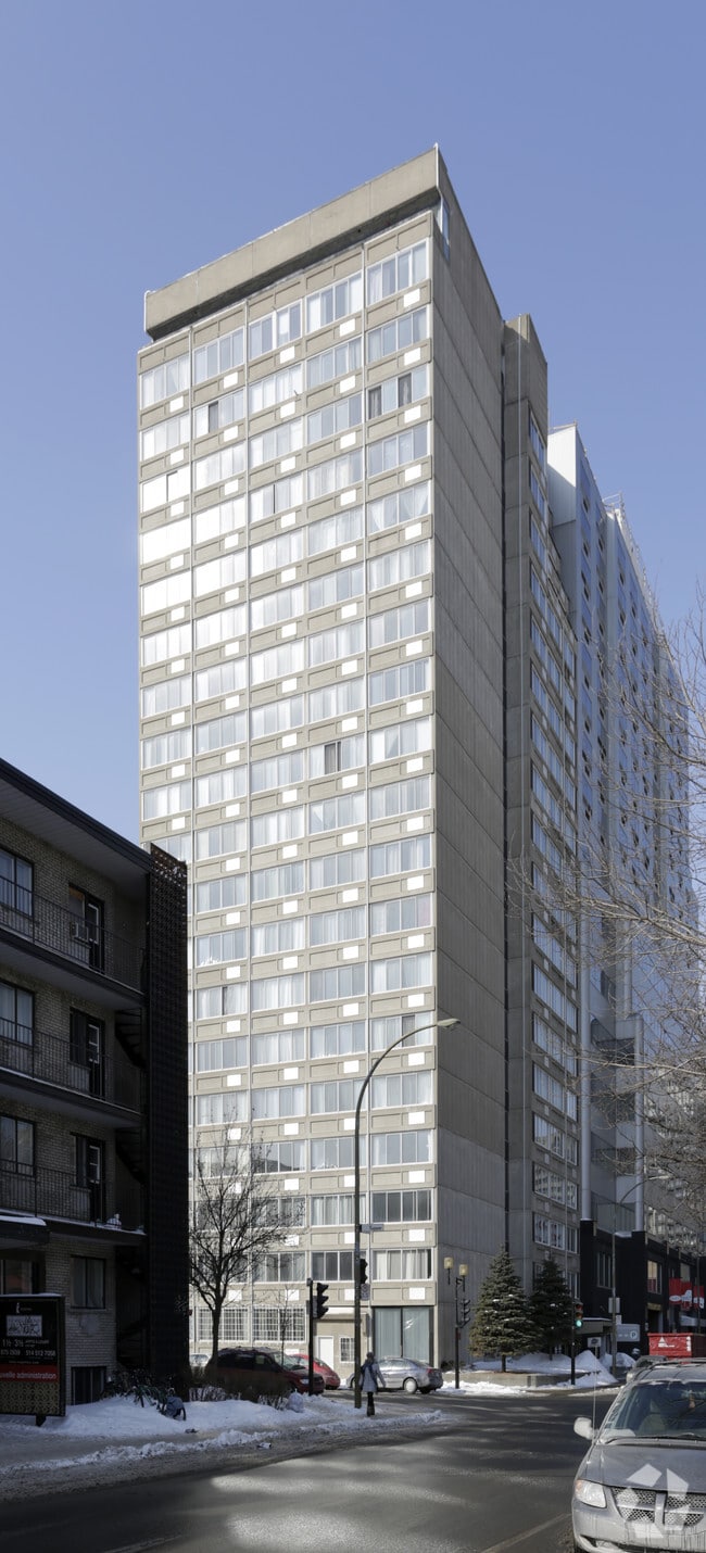 Primary Photo - The 1350 Dufort Apartments