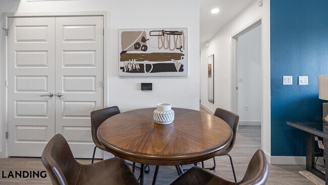Foto del edificio - 9275 N 29th Ave