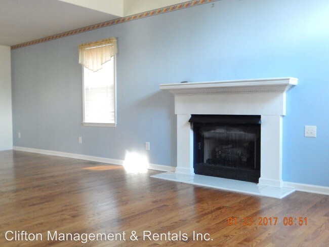 Building Photo - 3 br, 2.5 bath House - 554 Deer Run Road