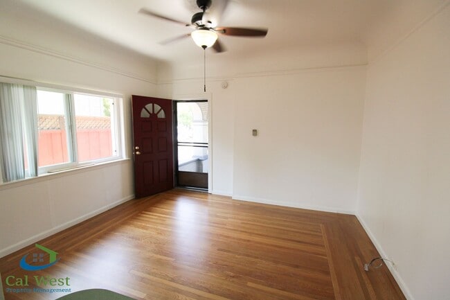 Building Photo - 01149 - P - No Mark Up - 1212-1214 Hester ...