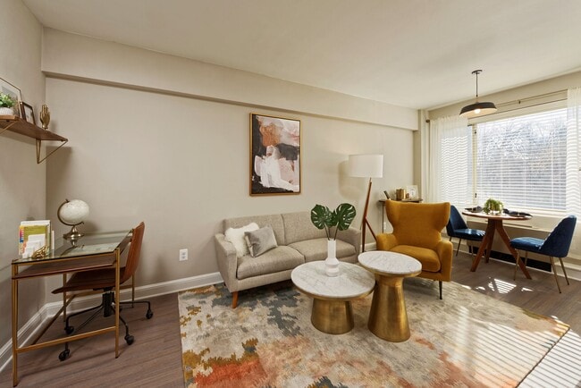 Interior Photo - 1500 Arlington Apartments
